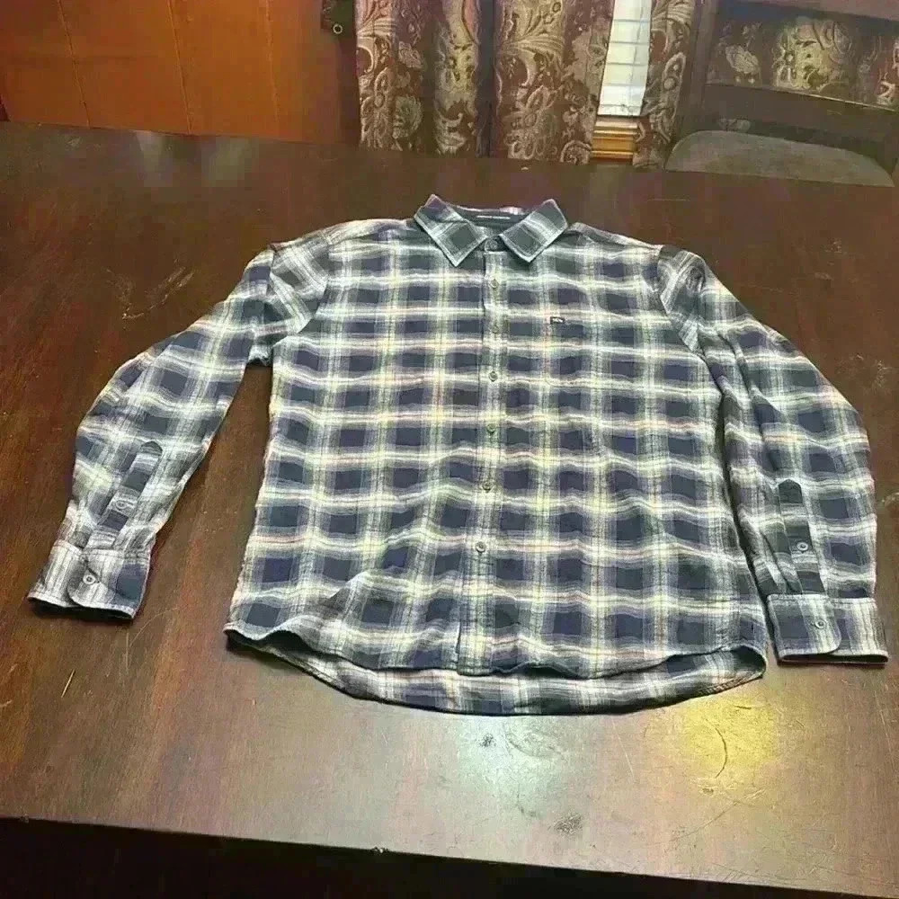 Fish Hippie Company Broadwater Rumfront Collection Plaid size Medium